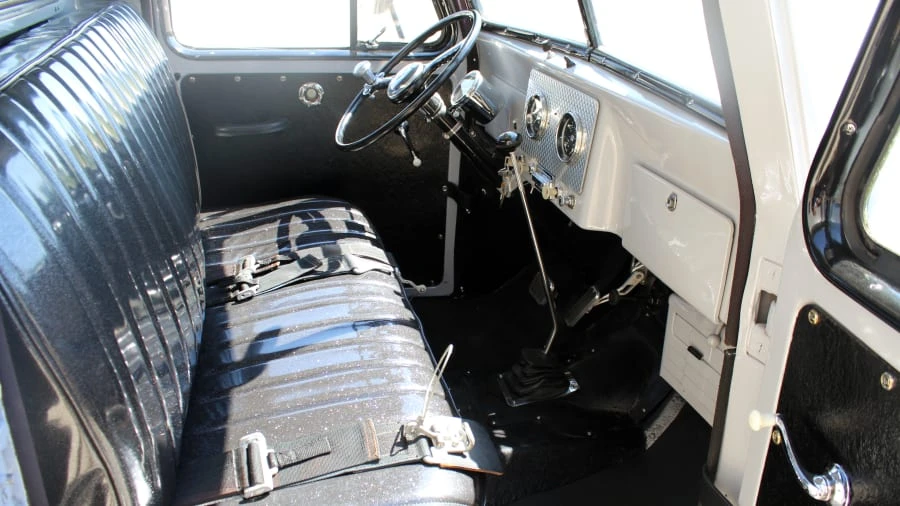 1951 Willys Jeepster - Image 4 of 8