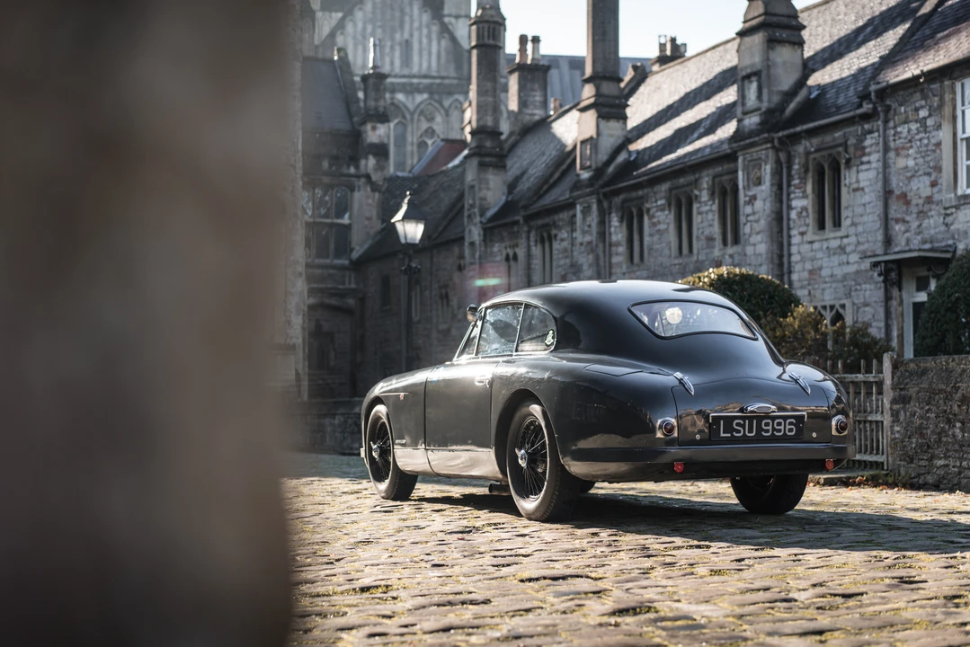 1952 Aston Martin DB1 & DB2 & DB2/4 & DB Mark III - Image 6 of 31