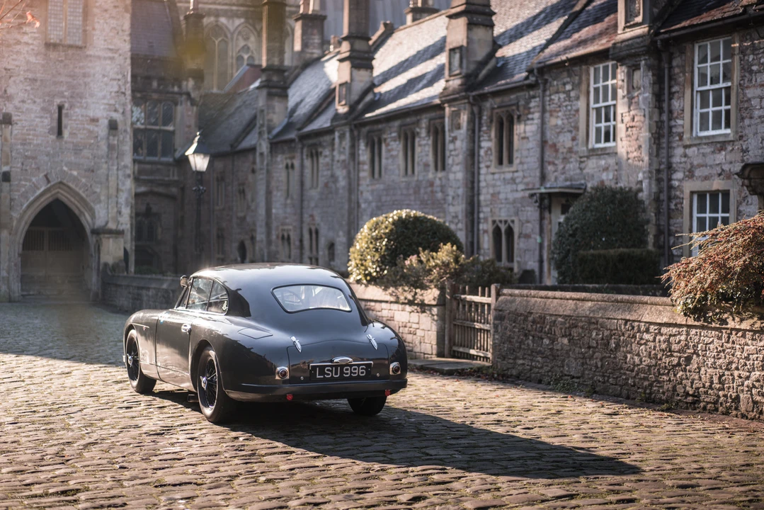 1952 Aston Martin DB1 & DB2 & DB2/4 & DB Mark III - Image 8 of 31