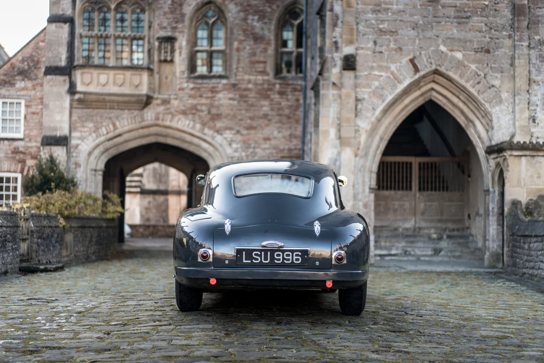 1952 Aston Martin DB1 & DB2 & DB2/4 & DB Mark III - Image 11 of 31