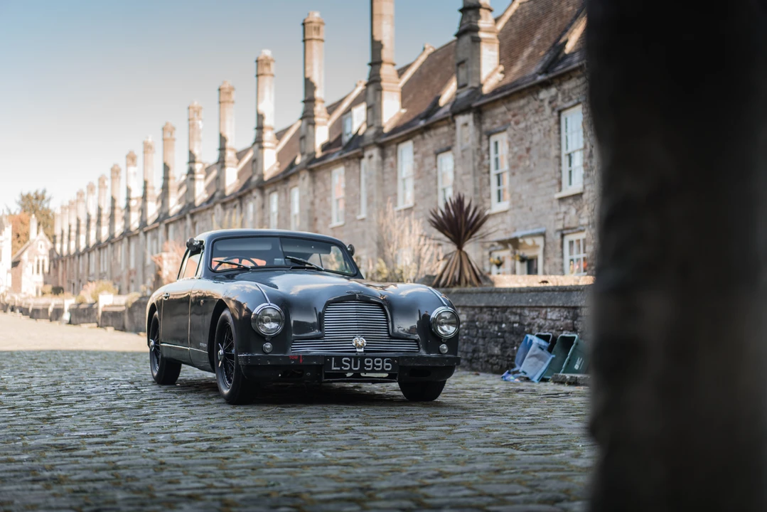 1952 Aston Martin DB1 & DB2 & DB2/4 & DB Mark III - Image 22 of 31