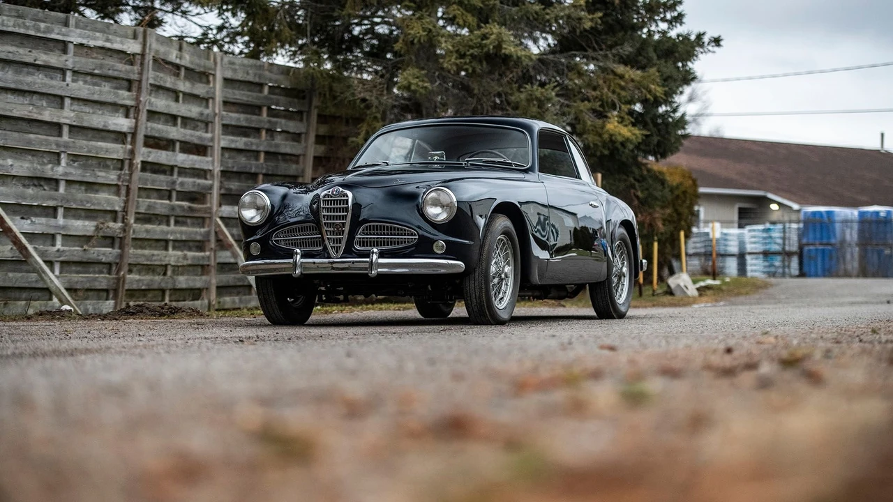 1952 Alfa Romeo 1900 - Image 11 of 31