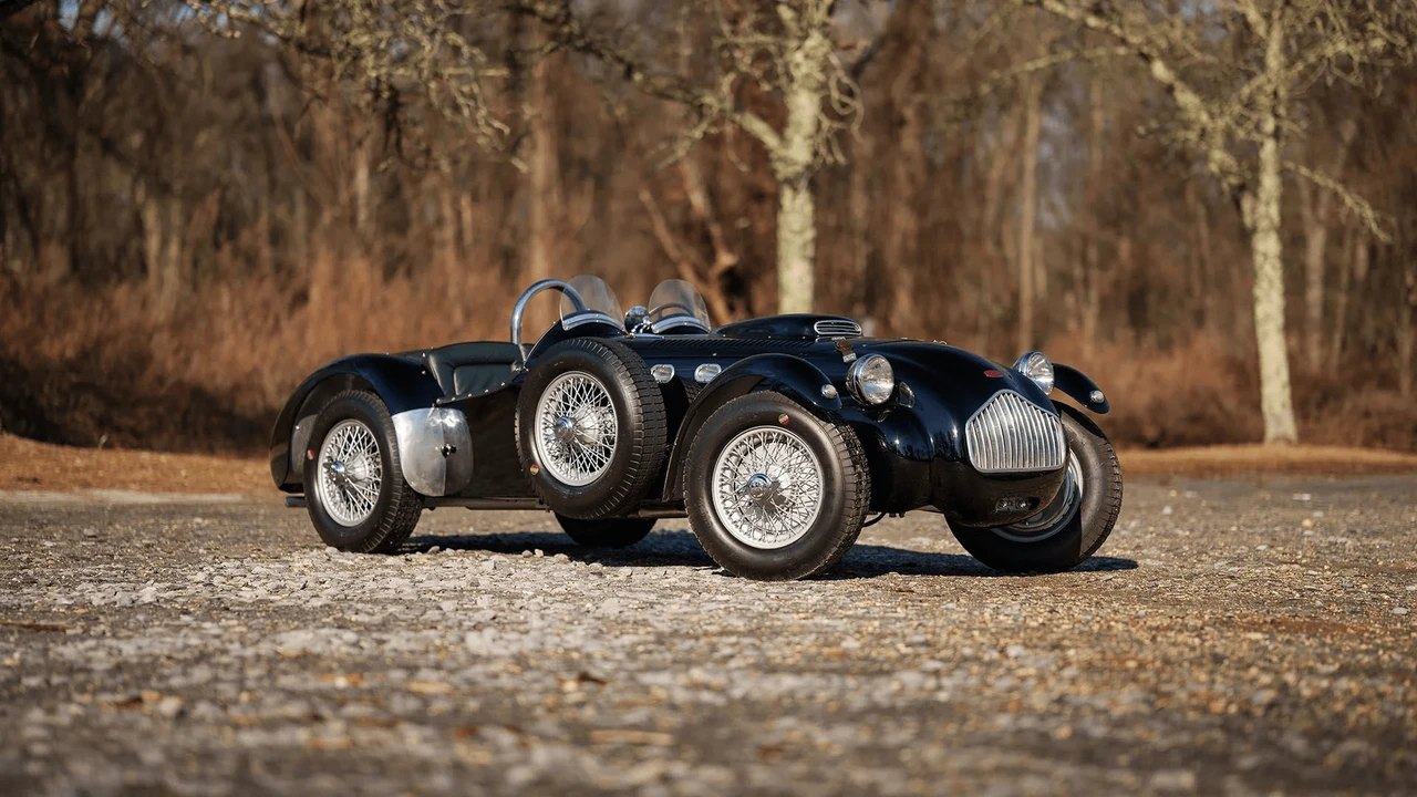 1952 Allard - Image 2 of 31