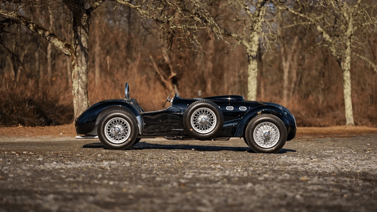 1952 Allard - Image 6 of 31