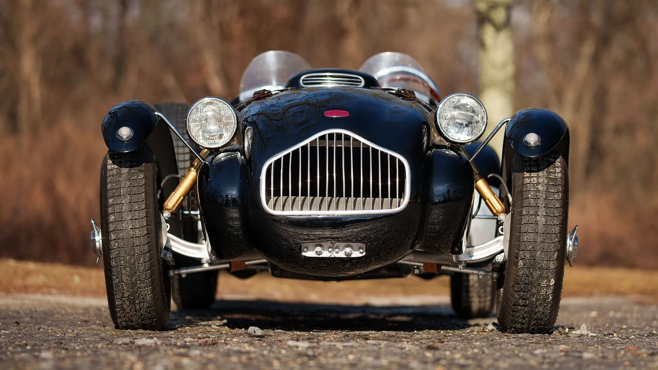 1952 Allard - Image 11 of 31