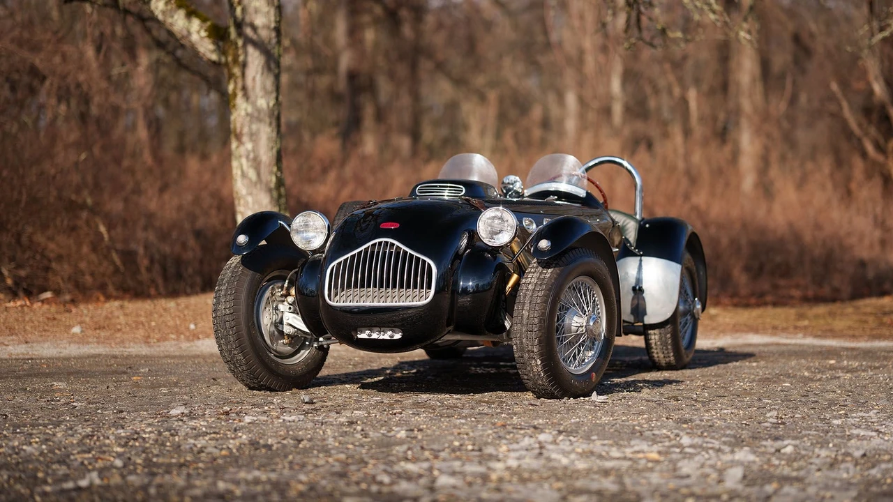 1952 Allard - Image 9 of 31