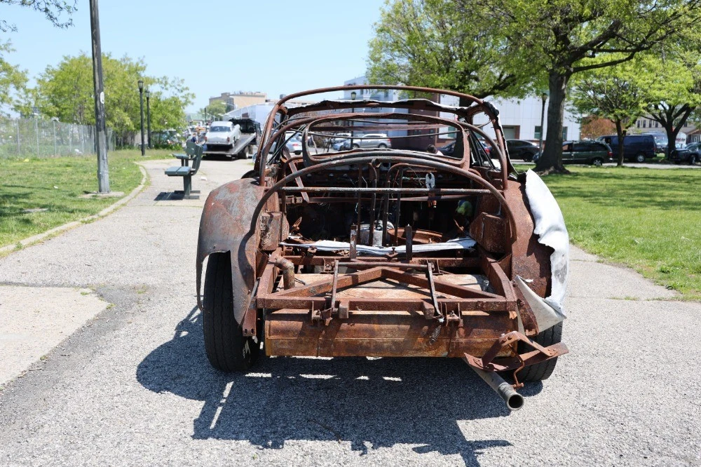 1952 Aston Martin DB1 & DB2 & DB2/4 & DB Mark III - Image 6 of 8