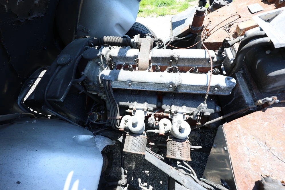 1952 Aston Martin DB1 & DB2 & DB2/4 & DB Mark III - Image 8 of 8