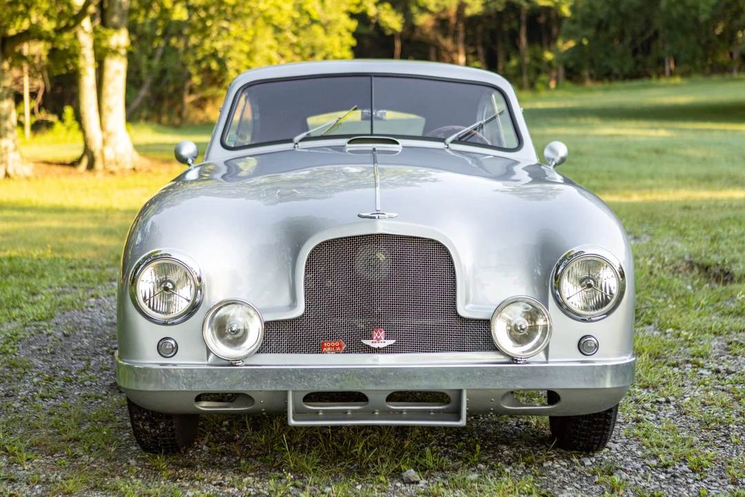 1952 Aston Martin DB1 & DB2 & DB2/4 & DB Mark III - Image 15 of 31