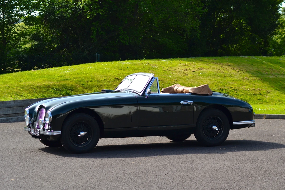 1952 Aston Martin DB1 & DB2 & DB2/4 & DB Mark III - Image 14 of 16