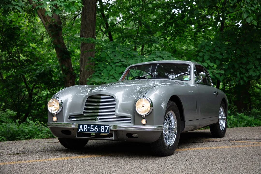 1952 Aston Martin DB1 & DB2 & DB2/4 & DB Mark III - Image 8 of 31