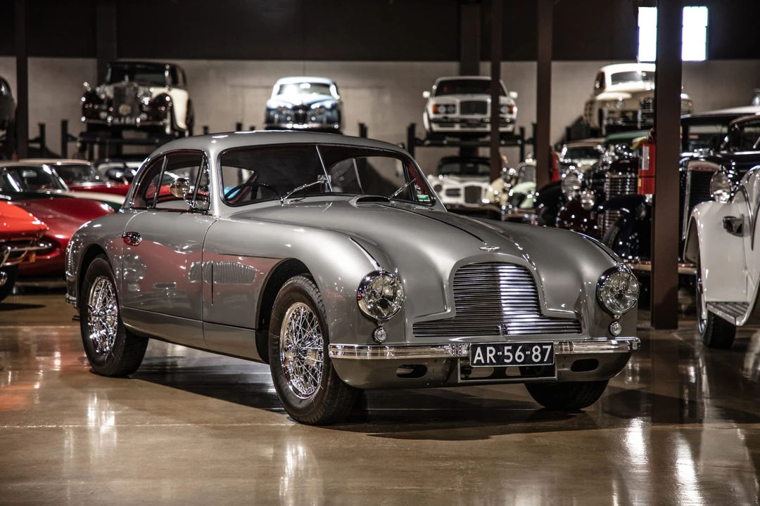 1952 Aston Martin DB1 & DB2 & DB2/4 & DB Mark III - Image 17 of 31