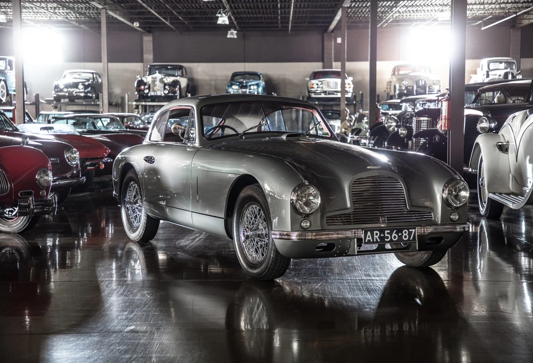 1952 Aston Martin DB1 & DB2 & DB2/4 & DB Mark III - Image 16 of 31