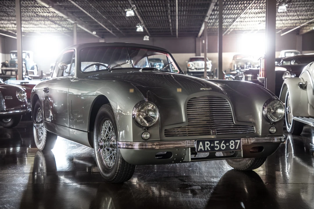 1952 Aston Martin DB1 & DB2 & DB2/4 & DB Mark III - Image 18 of 31