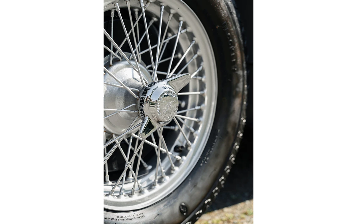 1952 Aston Martin DB1 & DB2 & DB2/4 & DB Mark III - Image 16 of 18