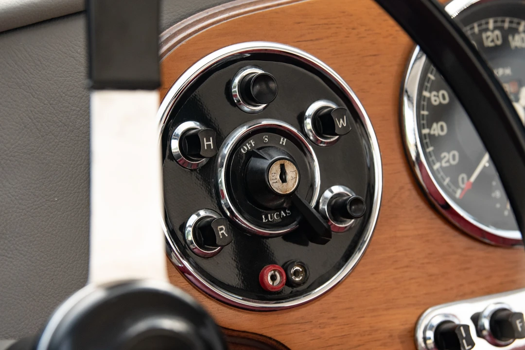 1952 Aston Martin DB1 & DB2 & DB2/4 & DB Mark III - Image 13 of 31