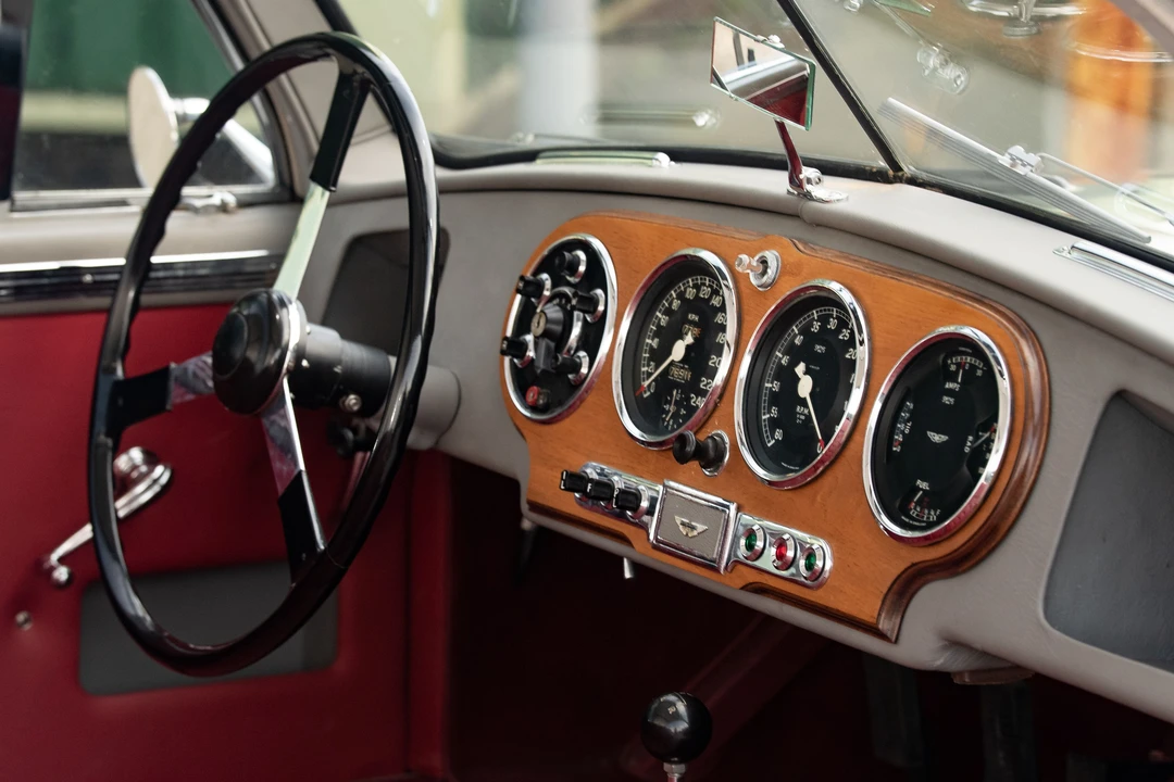 1952 Aston Martin DB1 & DB2 & DB2/4 & DB Mark III - Image 15 of 31