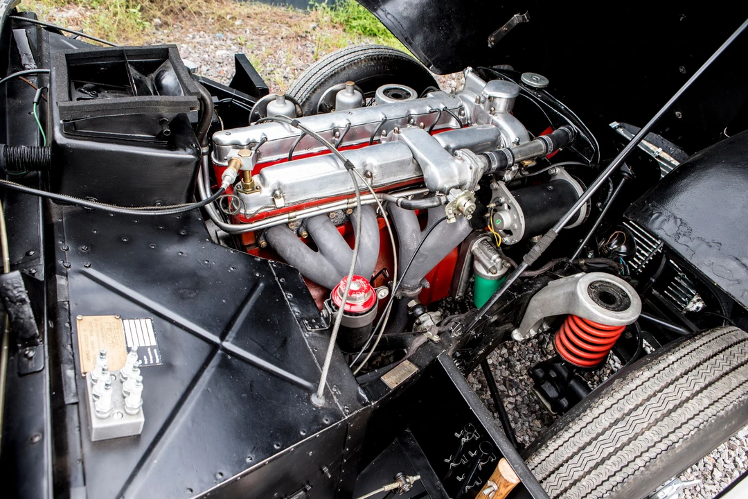 1952 Aston Martin DB1 & DB2 & DB2/4 & DB Mark III - Image 27 of 29