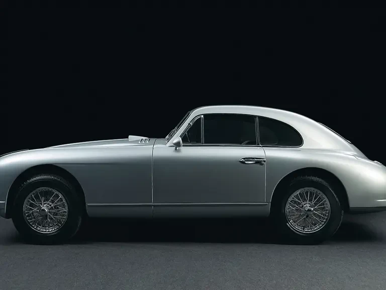 1952 Aston Martin DB1 & DB2 & DB2/4 & DB Mark III - Image 5 of 7