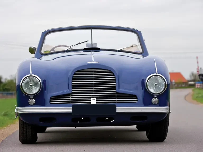 1952 Aston Martin DB1 & DB2 & DB2/4 & DB Mark III - Image 15 of 17