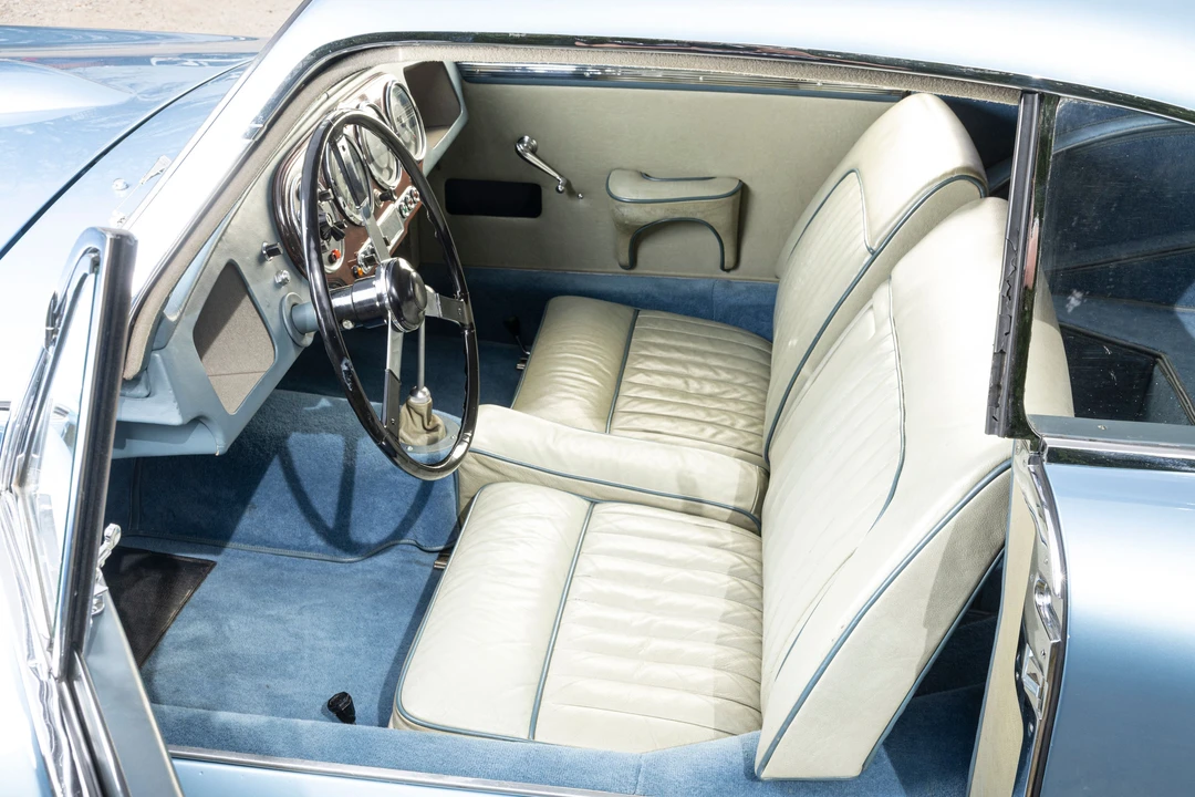 1952 Aston Martin DB1 & DB2 & DB2/4 & DB Mark III - Image 30 of 31