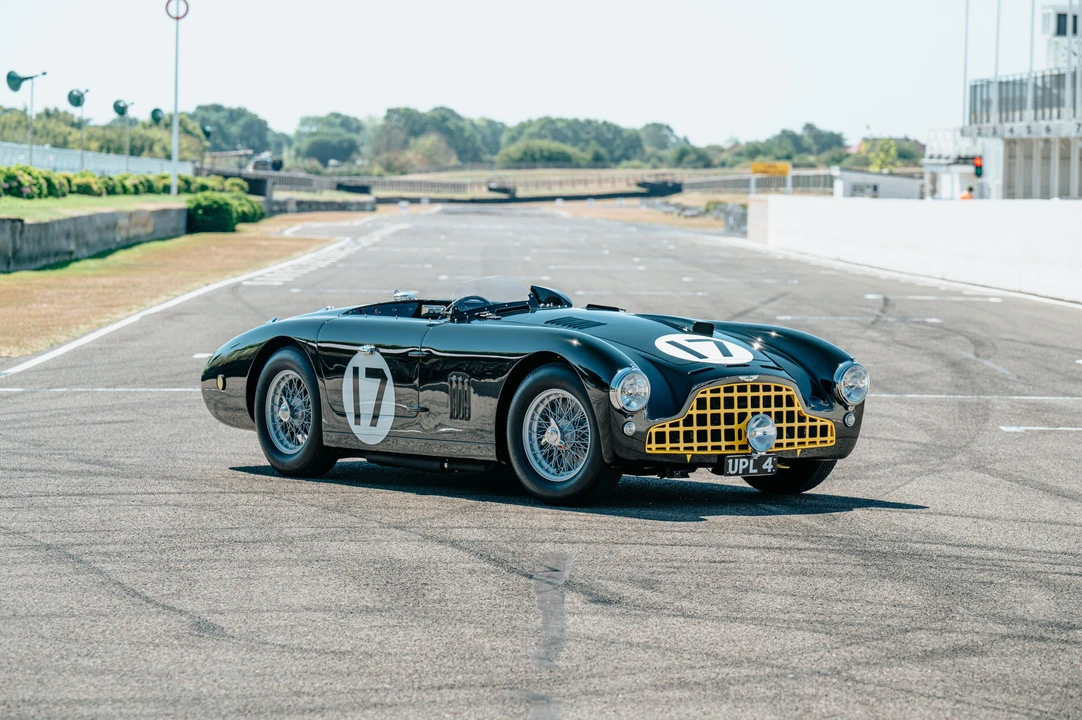 1952 Aston Martin DB1 & DB2 & DB2/4 & DB Mark III - Image 31 of 31
