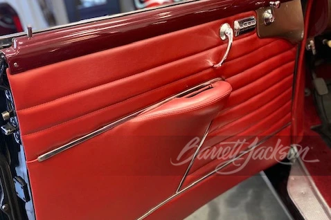 1952 Buick Roadmaster - Image 12 of 13