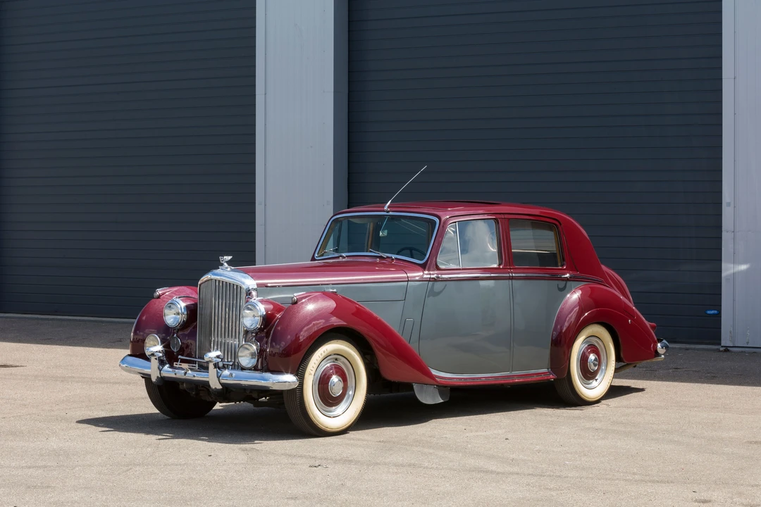 1952 Bentley R Type - Image 2 of 11