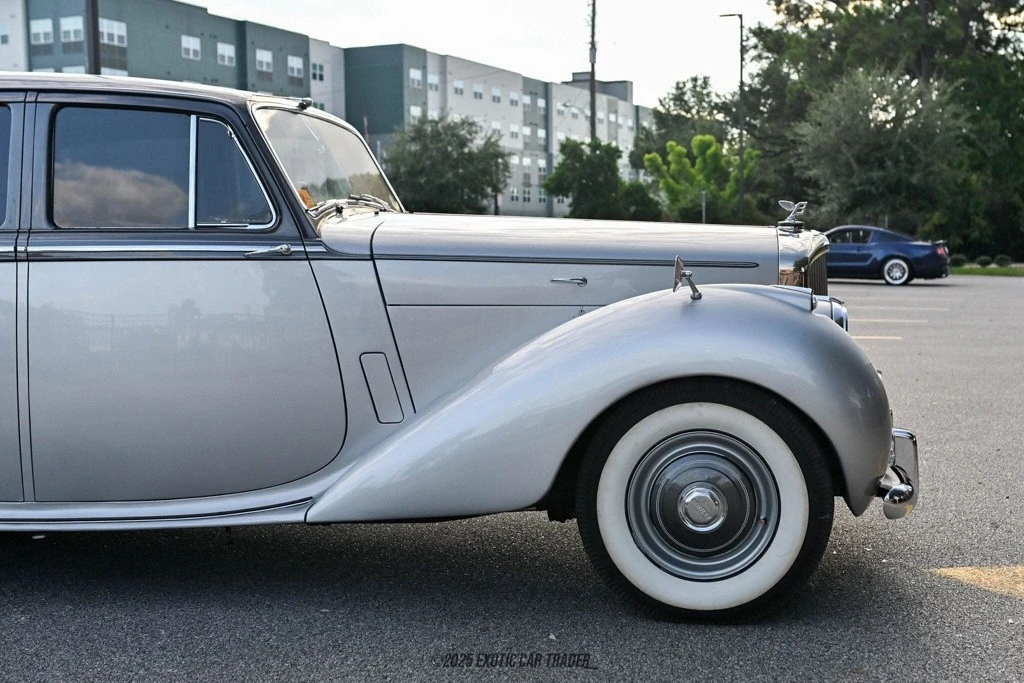 1952 Bentley R Type - Image 11 of 12