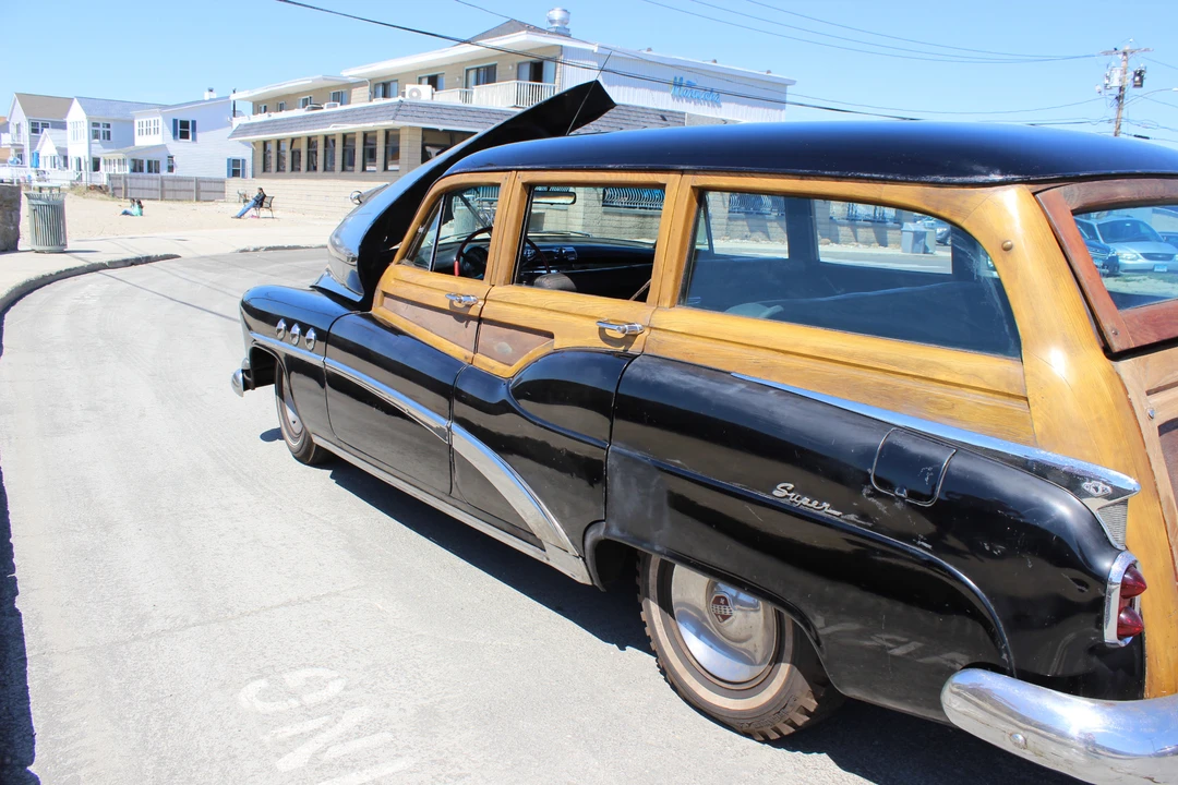 1952 Buick Super - Image 7 of 31