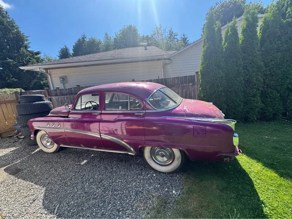 1952 Buick Roadmaster - Image 2 of 7