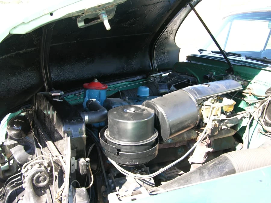 1952 Buick Roadmaster - Image 9 of 12