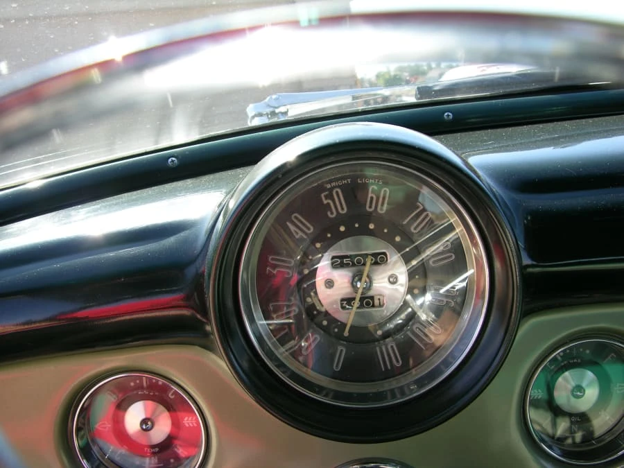 1952 Buick Roadmaster - Image 10 of 12