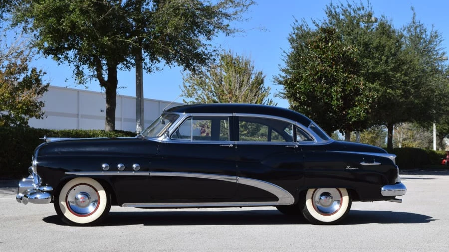 1952 Buick Super - Image 2 of 10
