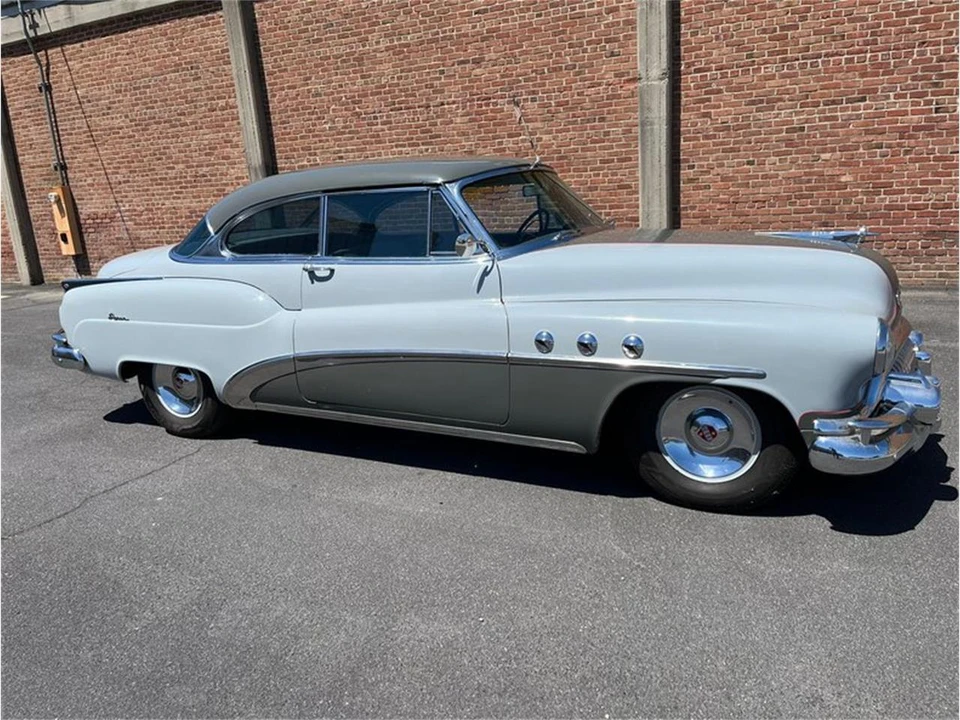 1952 Buick Super - Image 10 of 31