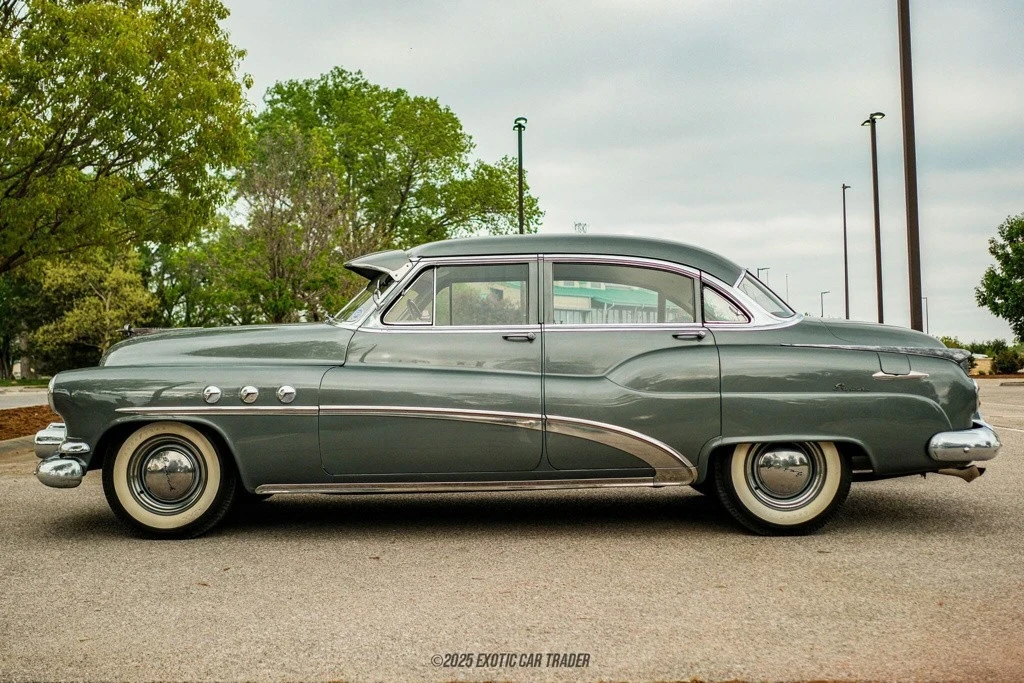 1952 Buick Super - Image 3 of 12