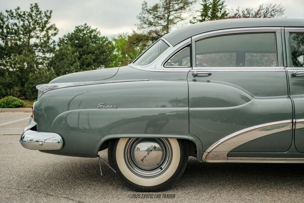 1952 Buick Super - Image 10 of 12