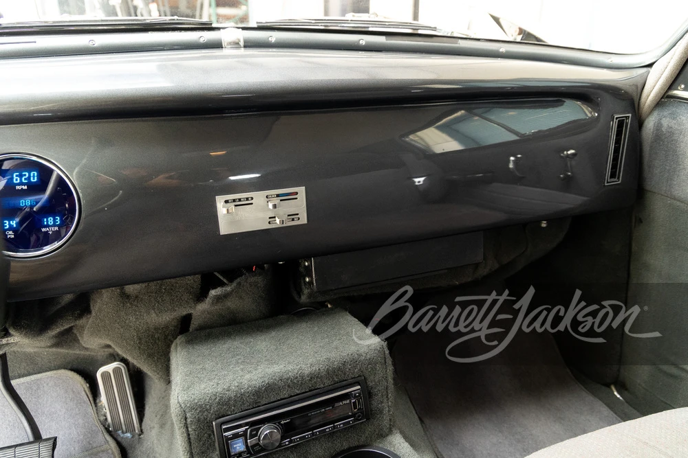 1952 Chevrolet - Image 23 of 30