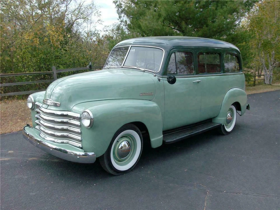 1952 Chevrolet Suburban 3rd Gen - Image 2 of 5