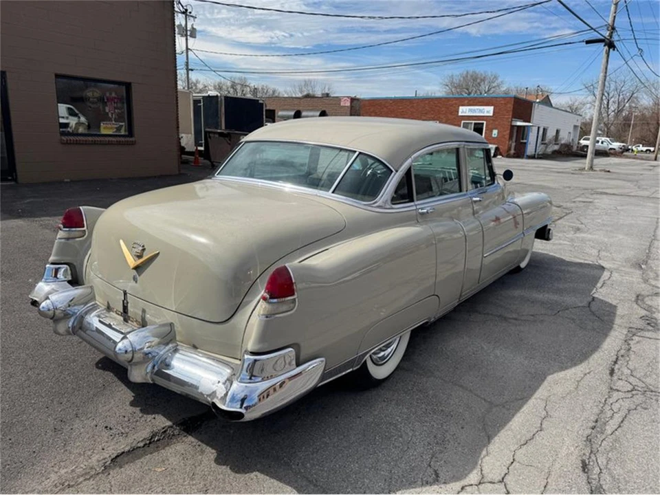 1952 Cadillac Series 62 2nd Gen - Image 4 of 9