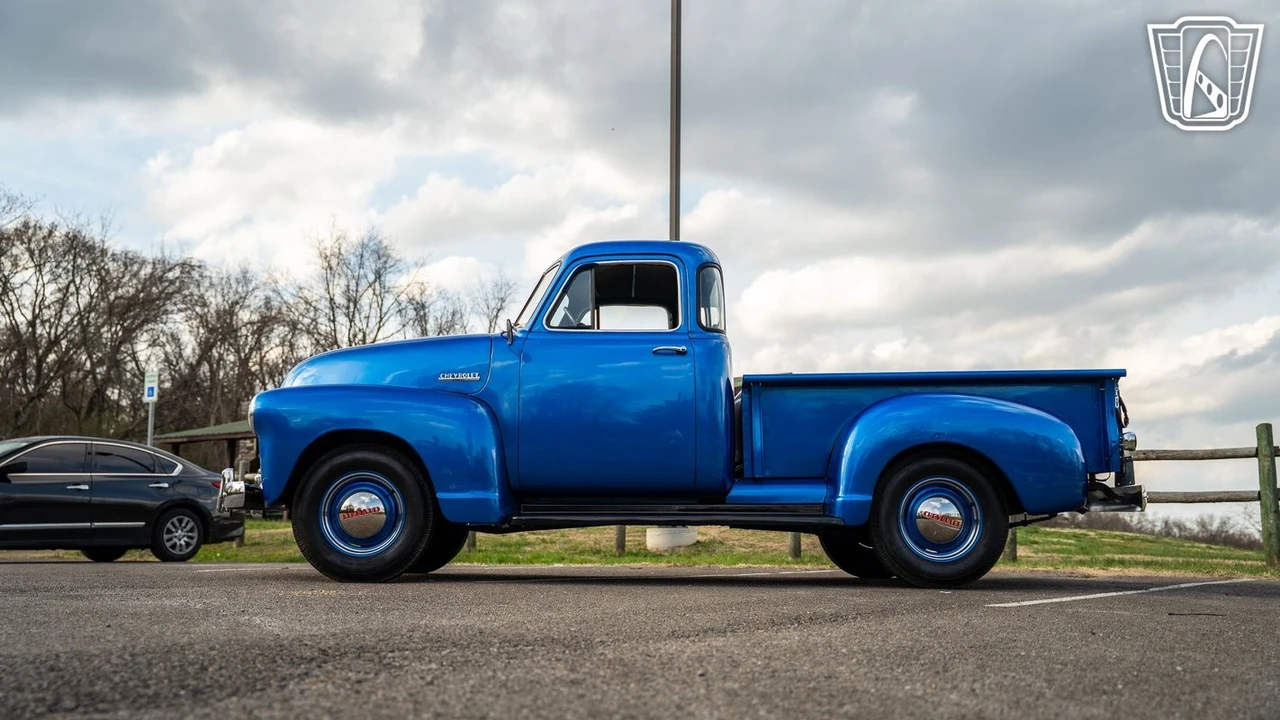 1952 Chevrolet Advance Design - Image 9 of 12