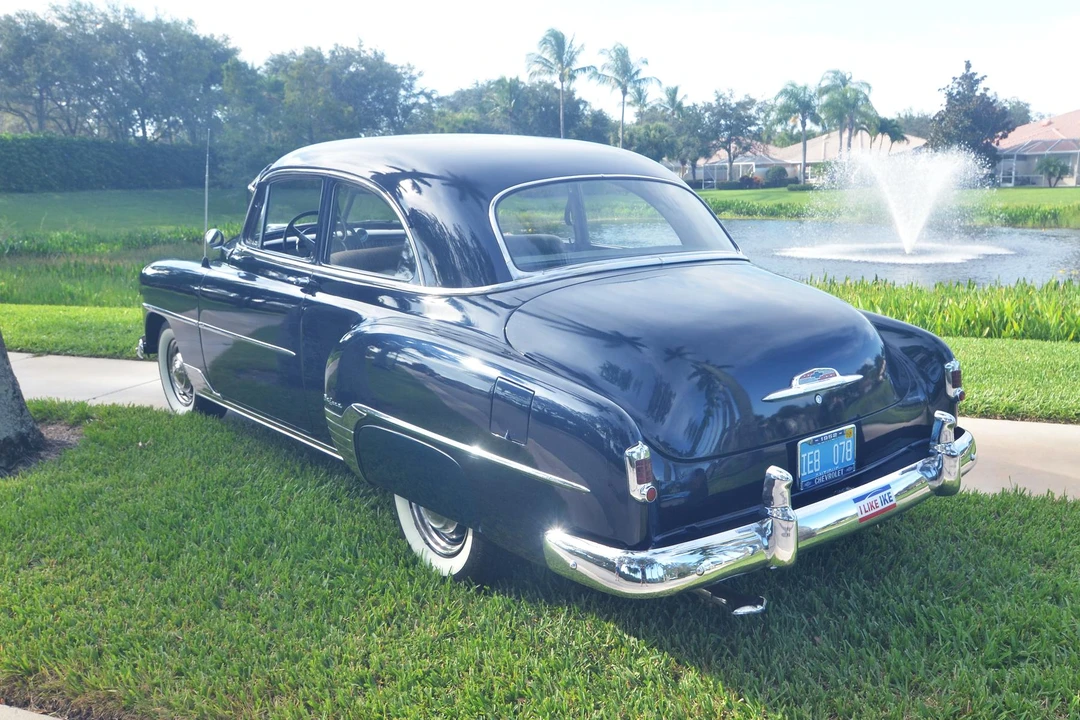 1952 Chevrolet Special & Deluxe & Fleetline - Image 12 of 31