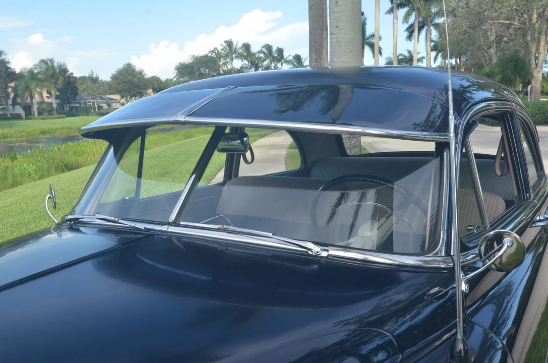 1952 Chevrolet Special & Deluxe & Fleetline - Image 16 of 31