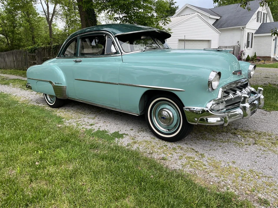 1952 Chevrolet Special & Deluxe & Fleetline - Image 10 of 31