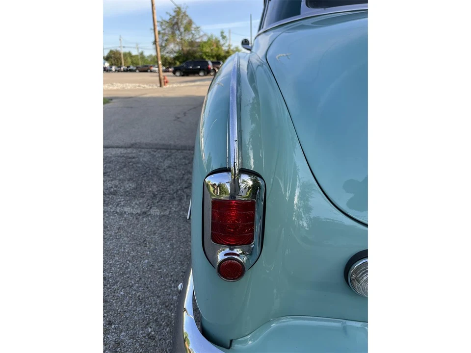 1952 Chevrolet Special & Deluxe & Fleetline - Image 23 of 31