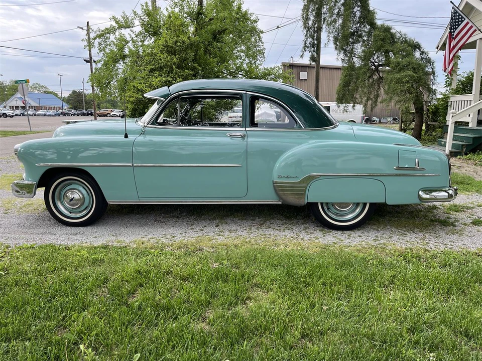 1952 Chevrolet Special & Deluxe & Fleetline - Image 6 of 31