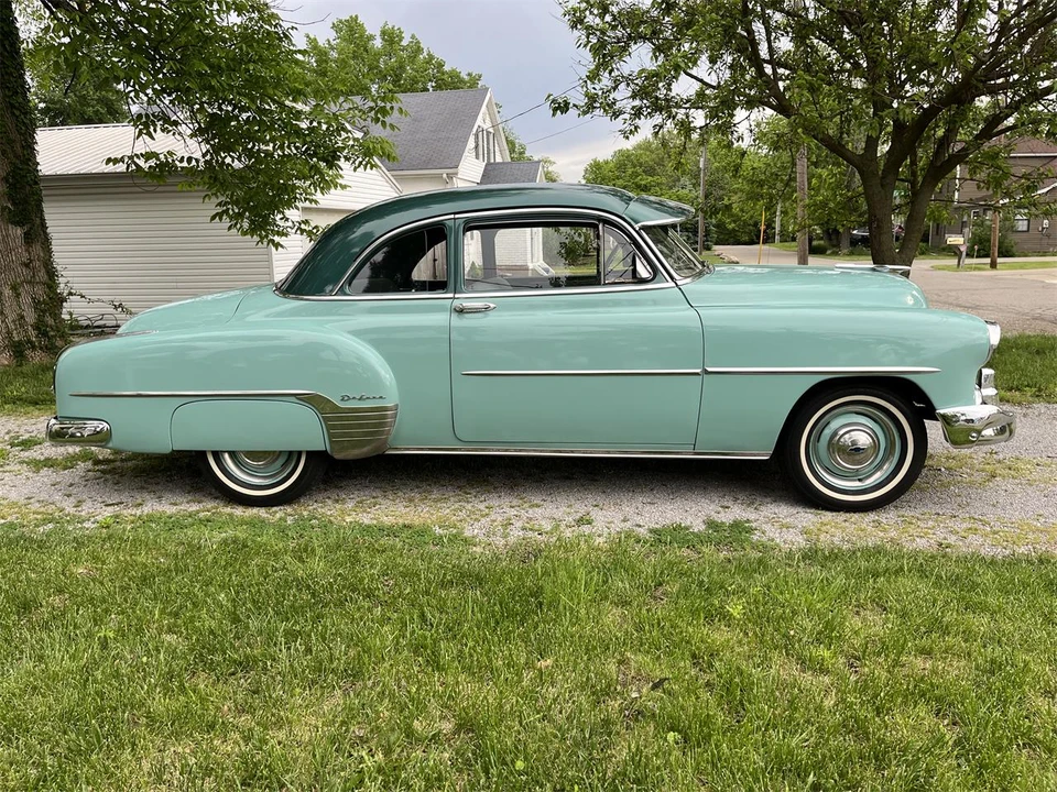 1952 Chevrolet Special & Deluxe & Fleetline - Image 7 of 31