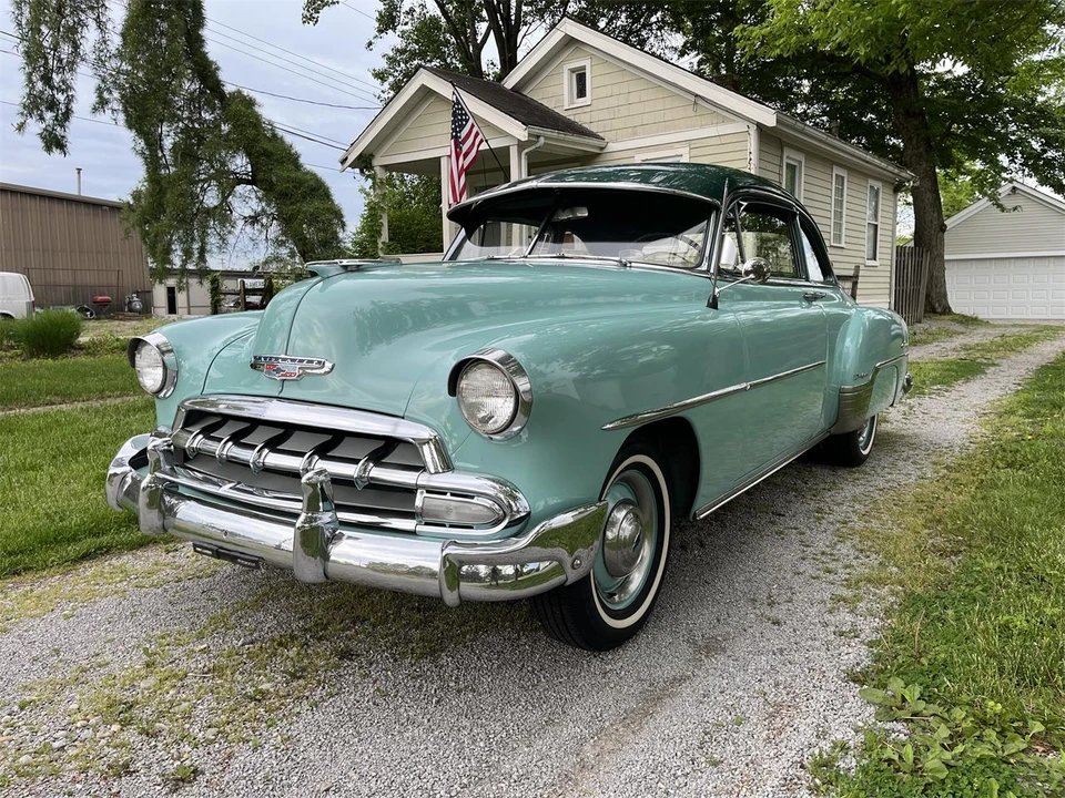 1952 Chevrolet Special & Deluxe & Fleetline - Image 8 of 31