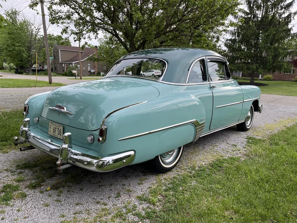 1952 Chevrolet Special & Deluxe & Fleetline - Image 11 of 31