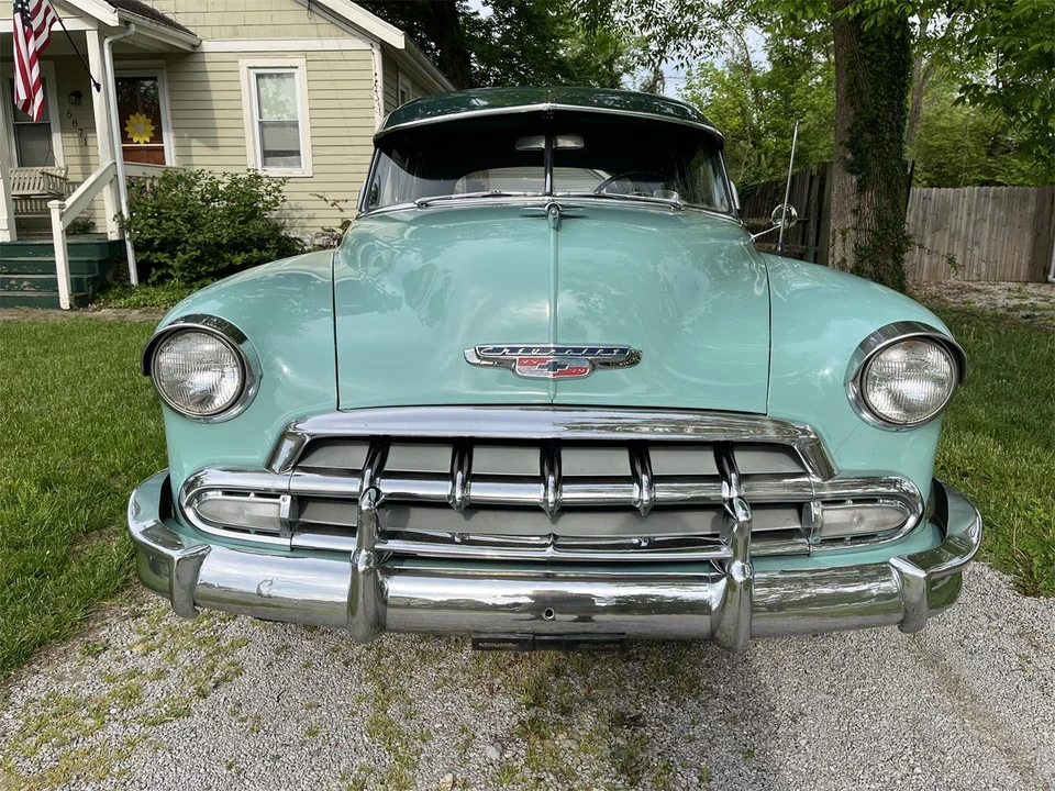 1952 Chevrolet Special & Deluxe & Fleetline - Image 30 of 31